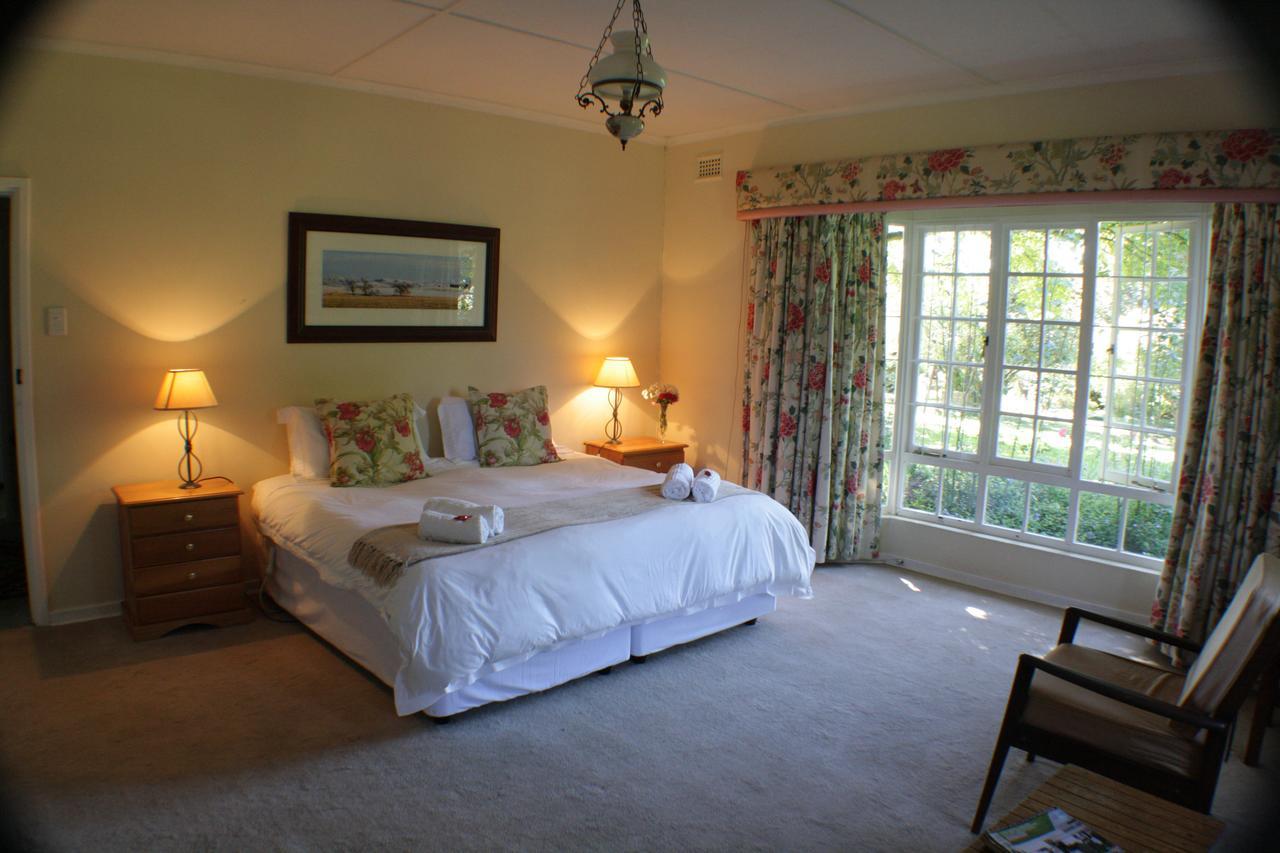 Cedar Garden Bed and Breakfast Underberg Eksteriør billede
